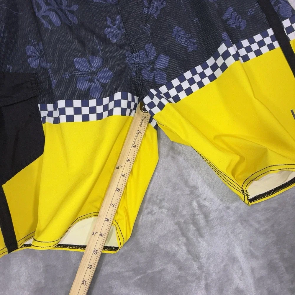 Vans Off the Wall Men's Board Shorts Blue Floral Checkered Yellow Surfer 32